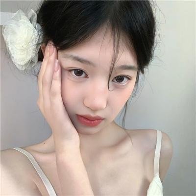 不脱袜的人
